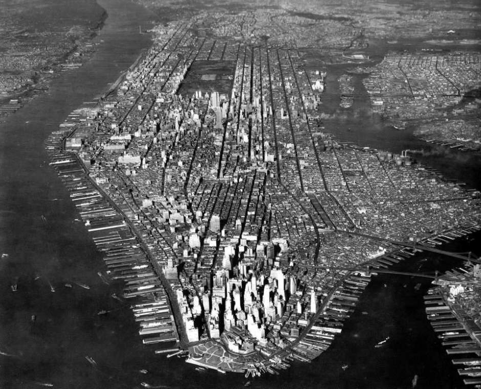 The Winds Of Change New York City 1945 Rearview Mirror the-winds-of-change-new-york-city-1945-rearview-mirror