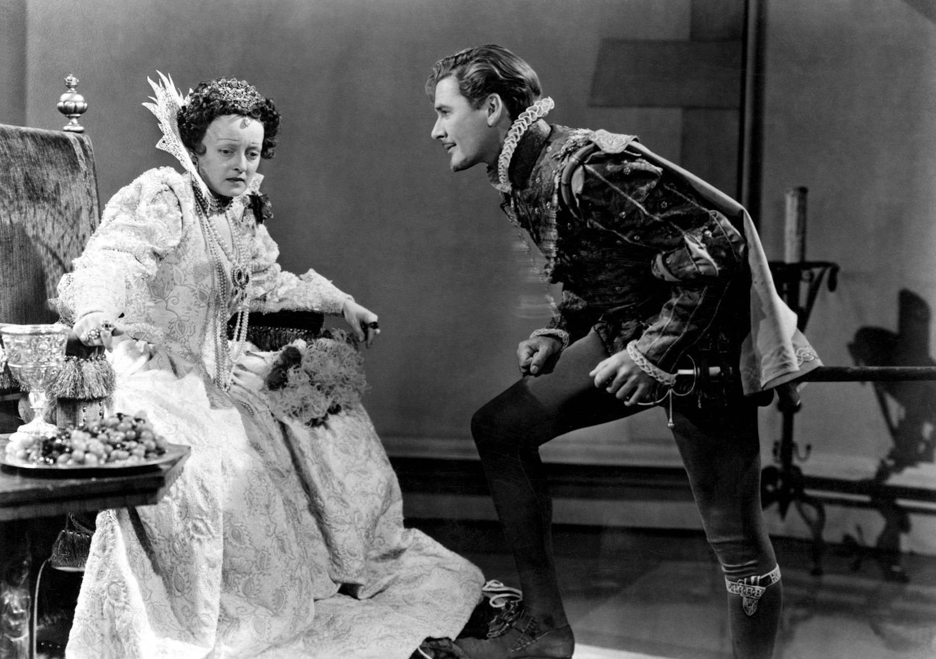 PrivateLivesofElizabethFP